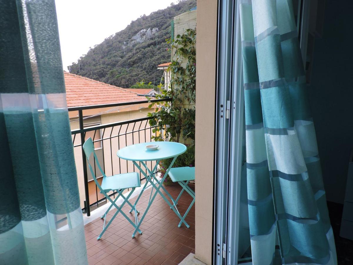 Biker's Blue Cove Lejlighed Finale Ligure Eksteriør billede